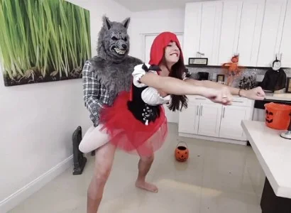Cô gái địt nhau tới sáng